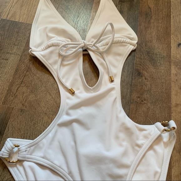 VS Vintage One Piece Strappy Cutout Swimsuit - Picture 5 of 12